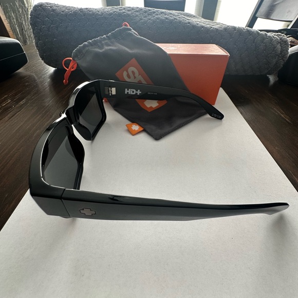 SPY Cyrus Black Men’s Sunglasses - Picture 2 of 4